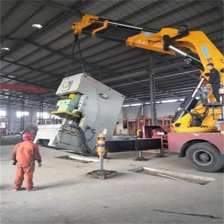 胶州80吨折臂吊车出租附近电话